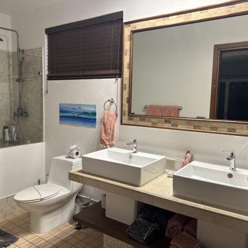 Two sinks bathroom